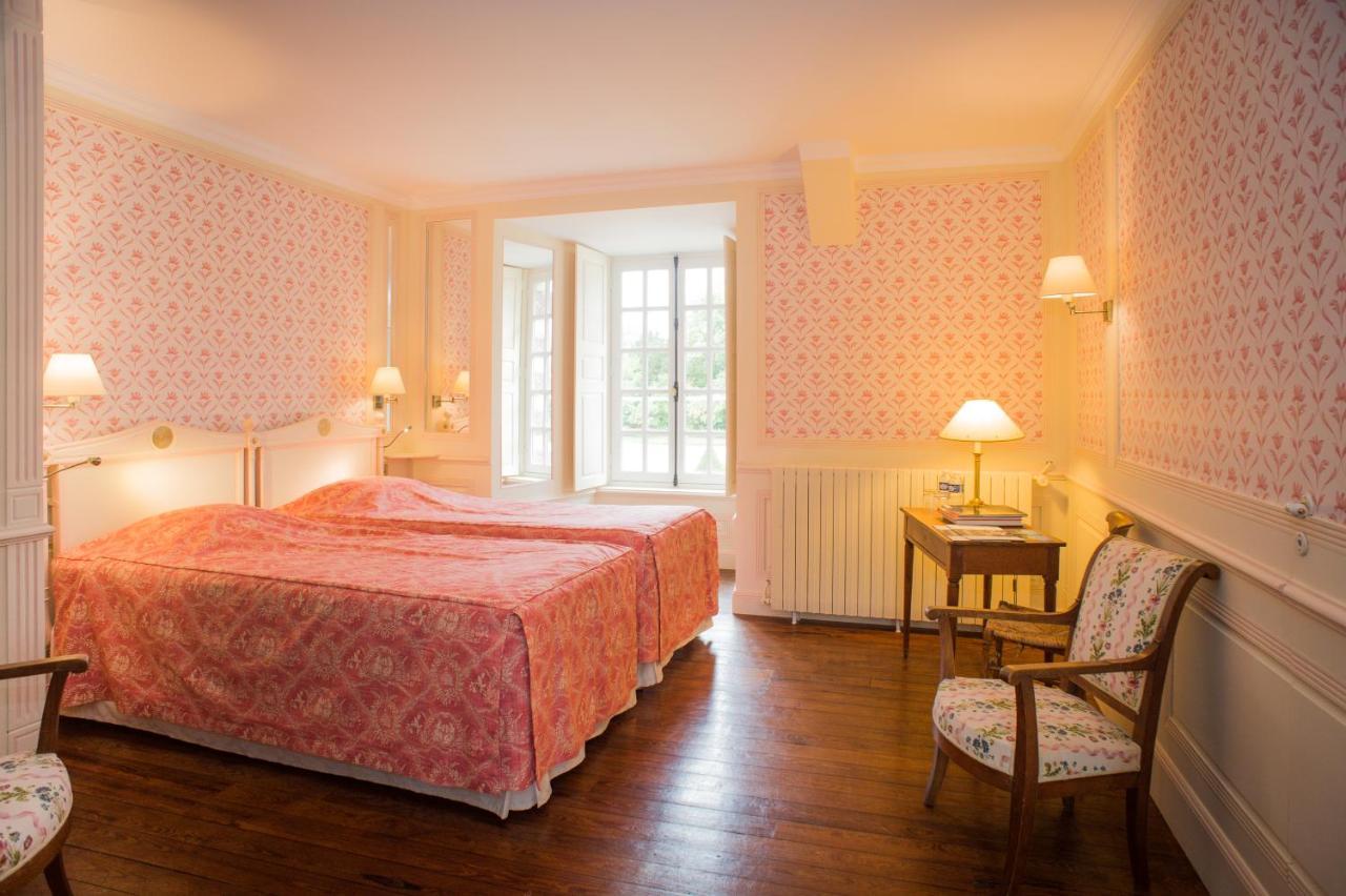 ชาโต เดอ คานิซี Hotel Canisy ภายนอก รูปภาพ