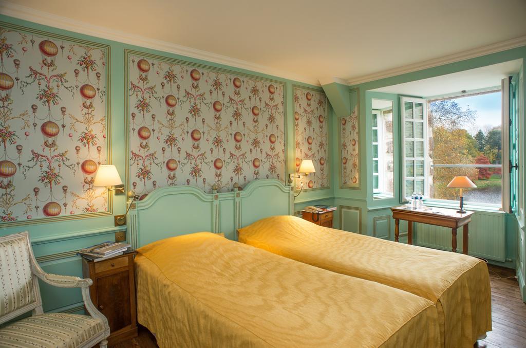 ชาโต เดอ คานิซี Hotel Canisy ภายนอก รูปภาพ