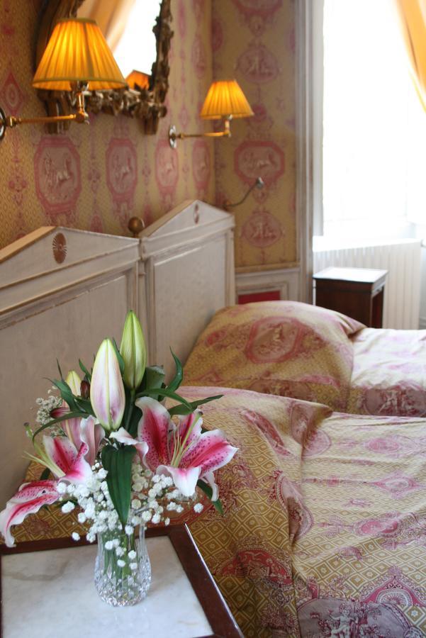 ชาโต เดอ คานิซี Hotel Canisy ภายนอก รูปภาพ