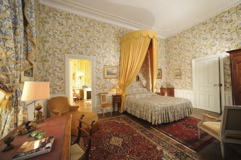 ชาโต เดอ คานิซี Hotel Canisy ภายนอก รูปภาพ